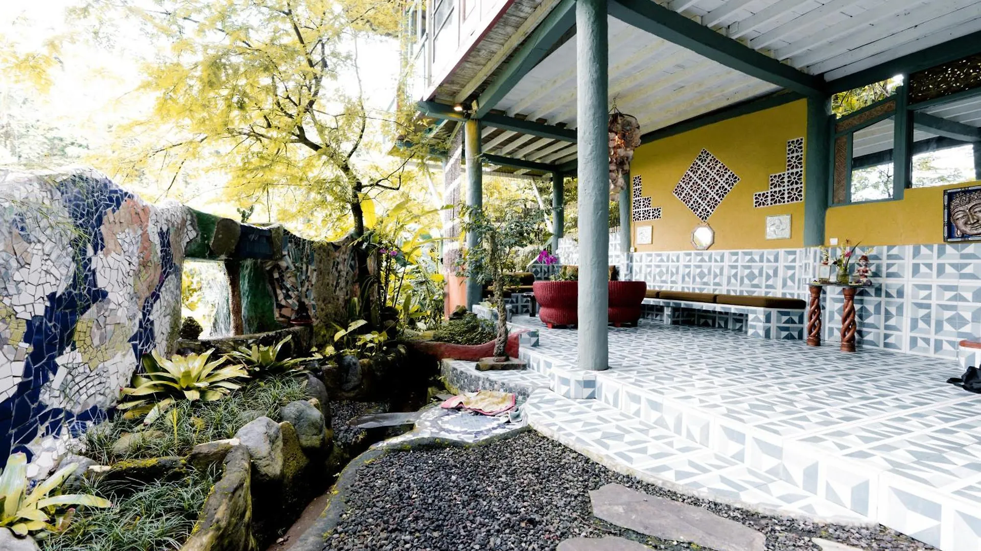 Aparthotel Sacred Mandala Retreat Center Ubud Indonesia
